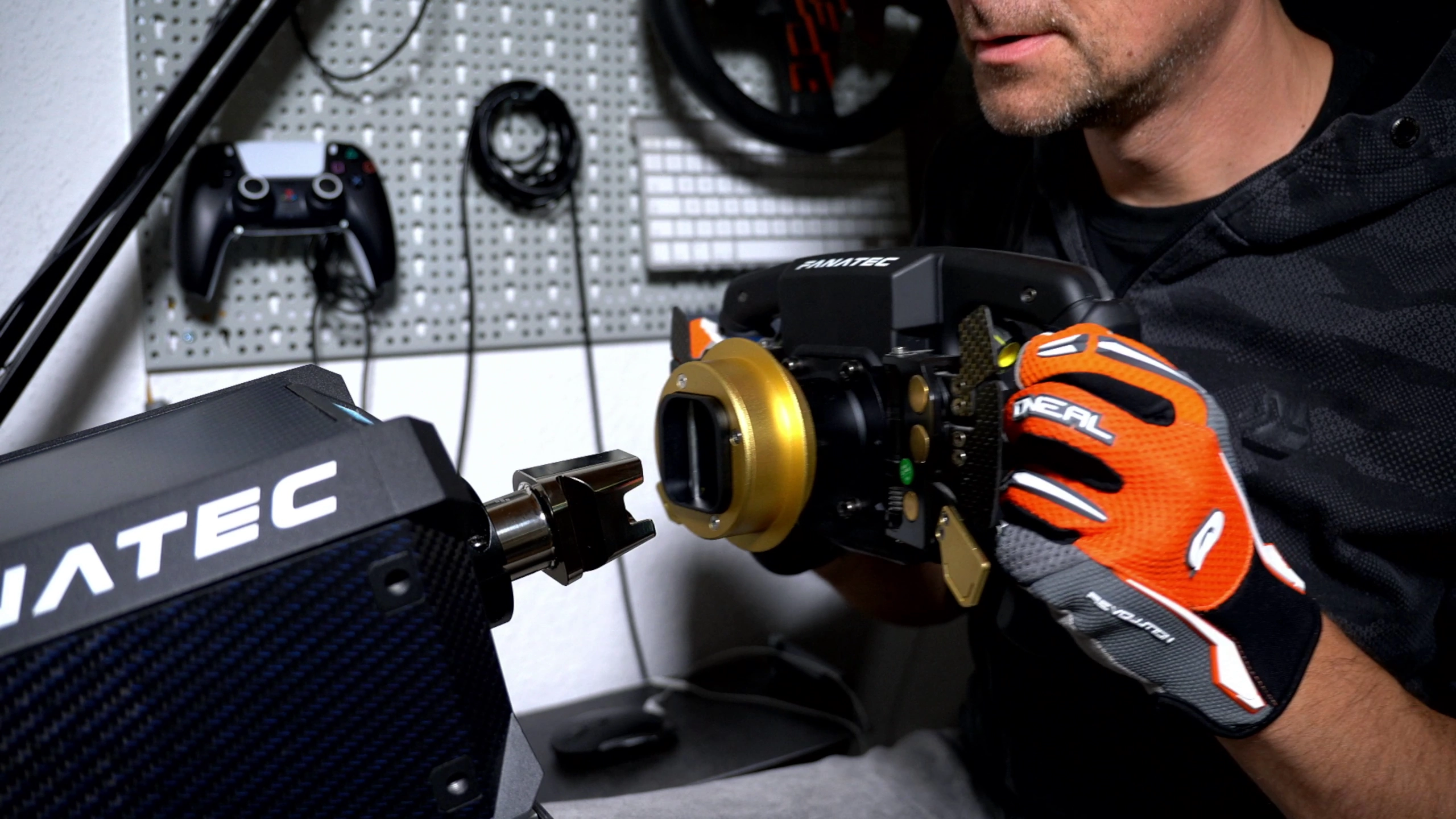 Brauche ich das Fanatec QR2 Quick Release? Sim Racing Lenkrad