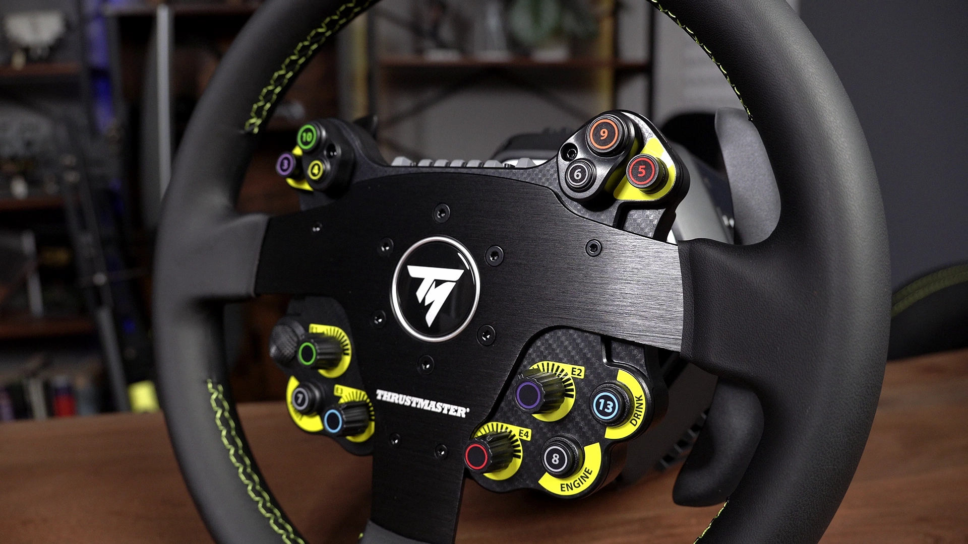 Thrustmaster EVO Racing 32R Im Test Sim Racing Lenkrad