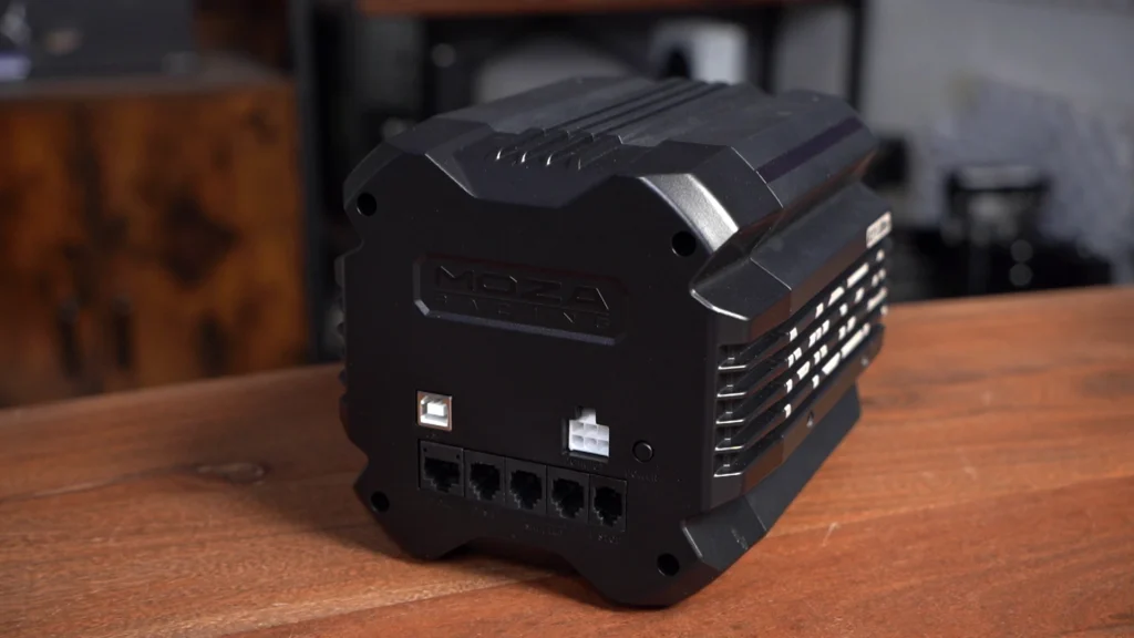 Moza R25 Ultra Wheel Base Anschluss